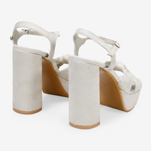 Sandalias de tacón piedra con nudo