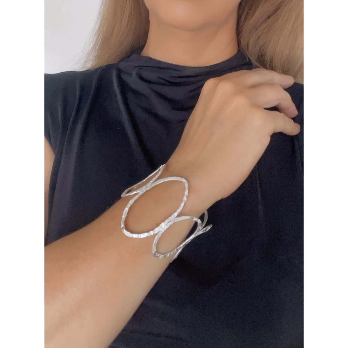 Brazalete Orion en laton plata chapado 10µ