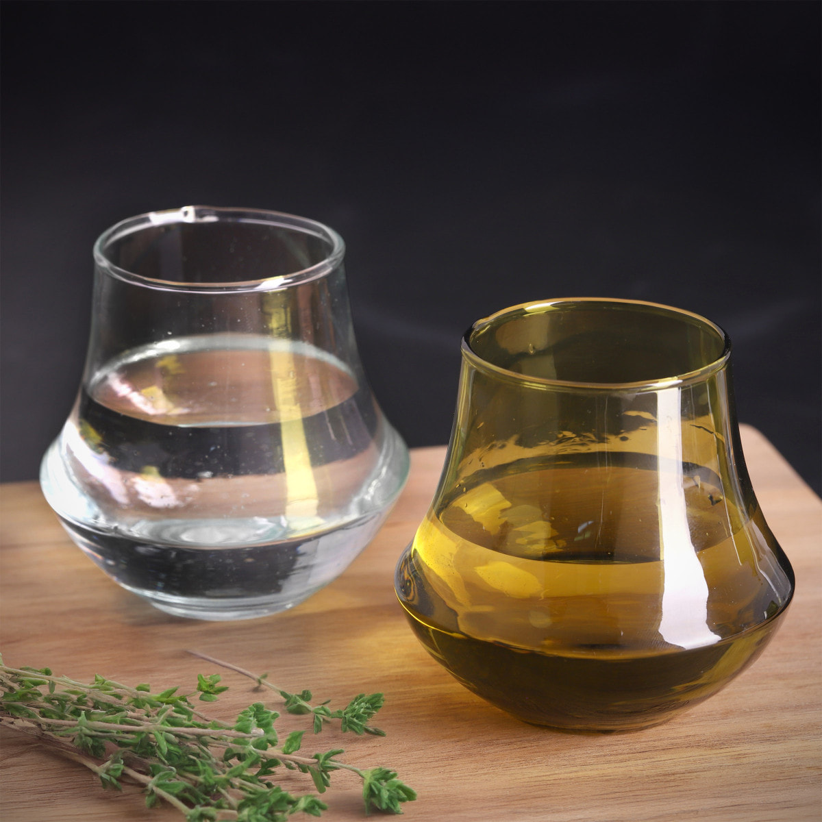 Nour Ámbar - Juego de 6 vasos de degustación de 28 cl en vidrio reciclado soplados a mano