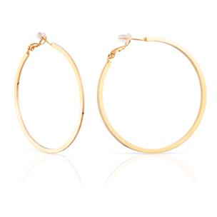 Pendientes de aro plano de cobre con baño de oro auténtico, 50 mm, cierre catalán de plata de ley 925 con acabado dorado electroplateado.