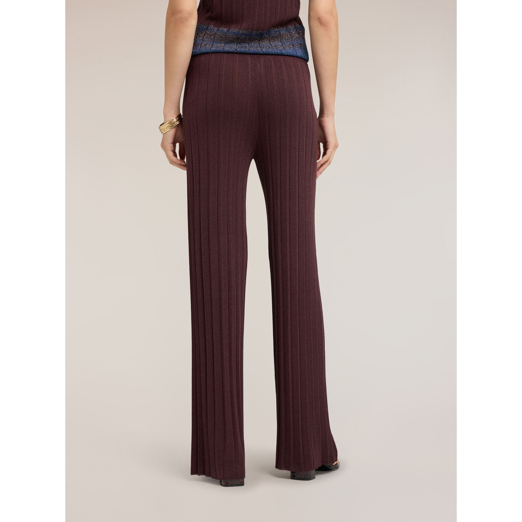 Motivi - Pantaloni palazzo plissé in maglia di viscosa lurex - Marrone
