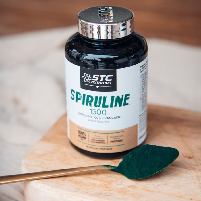 Spiruline 1500 - Complément Alimentaire à Base de Spiruline 100% Française - Qualité Ultra-Pure - Riche en Protéines - Teneur Garantie en Phycocyanines et Chlorophylle - 90 Gélules