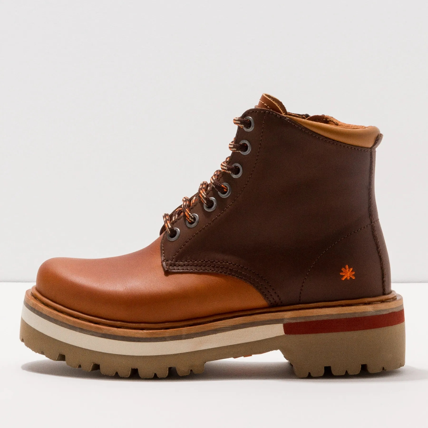 Botas C103 GRASS CUERO-BROWN / NORTH BEACH color Cuero-brown