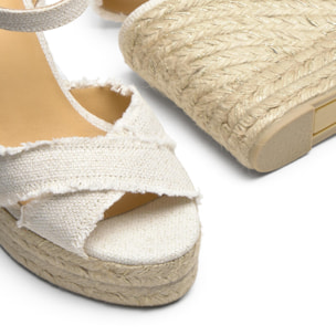 Sandalia de cuña Bromelia en lino metalizado con cierre de pulsera