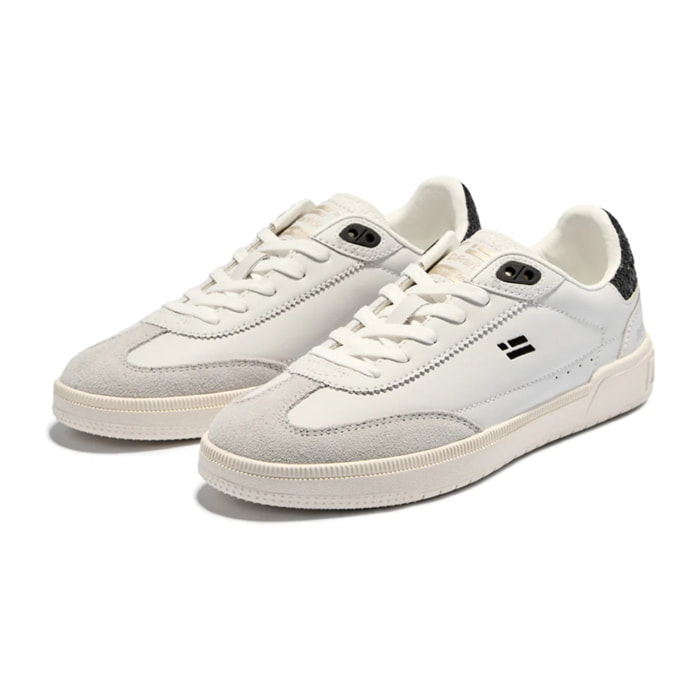 Zapatillas de Mujer Modelo Rebel Basic Blanco con Detalles Brillantes