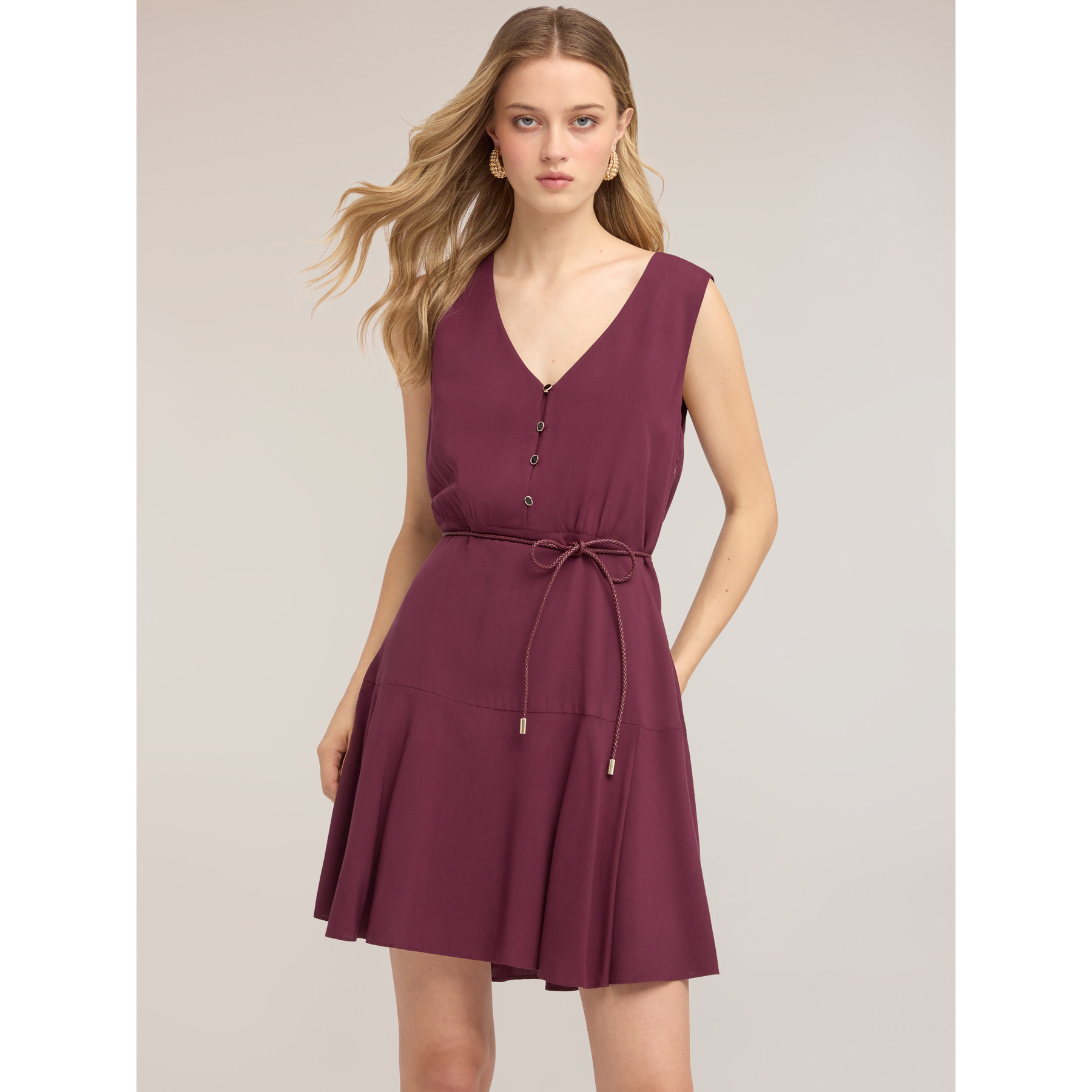 Motivi - Vestito flare in viscosa con cintura intrecciata - Viola