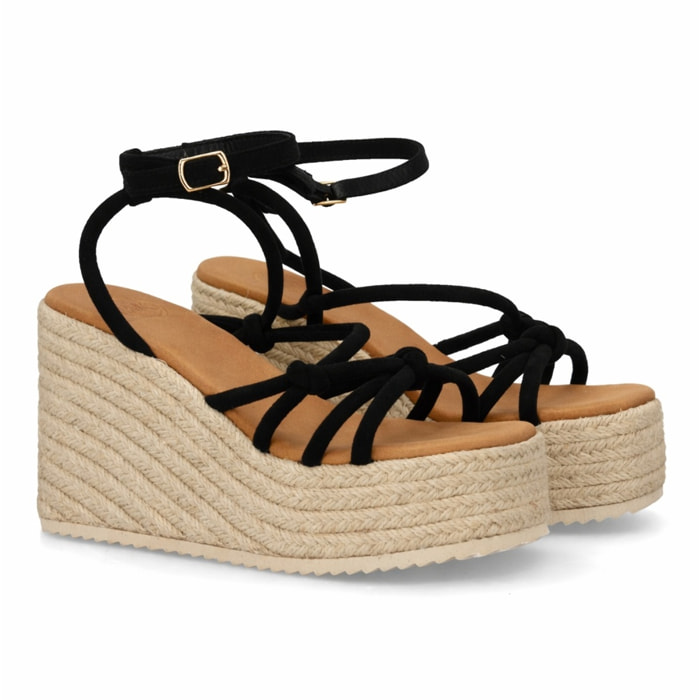 Sandalias de cuña con tiras cruzadas