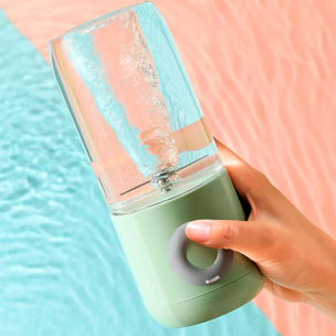 Mini frullatore elettrico XHJ-118. Design portatile e ricaricabile con 6 lame in acciaio, 18000 rpm e capacità di 500 ml.