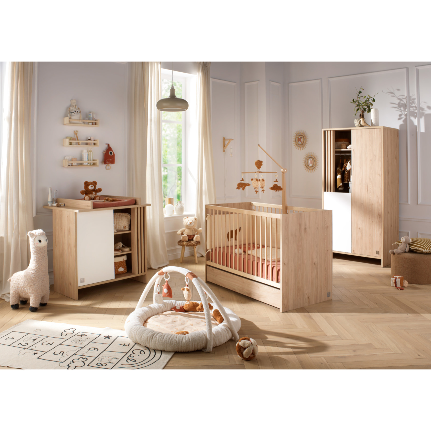 Lit bébé 120x60 à barreaux en bois décor chêne suave