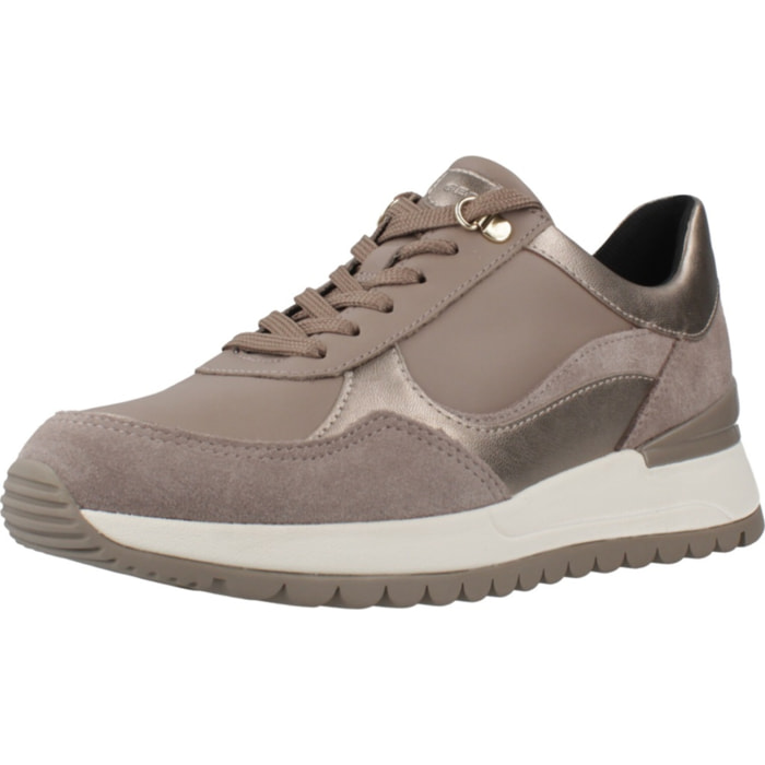 Sneakers de  Mujer de la marca GEOX  modelo D DESYA GRIS