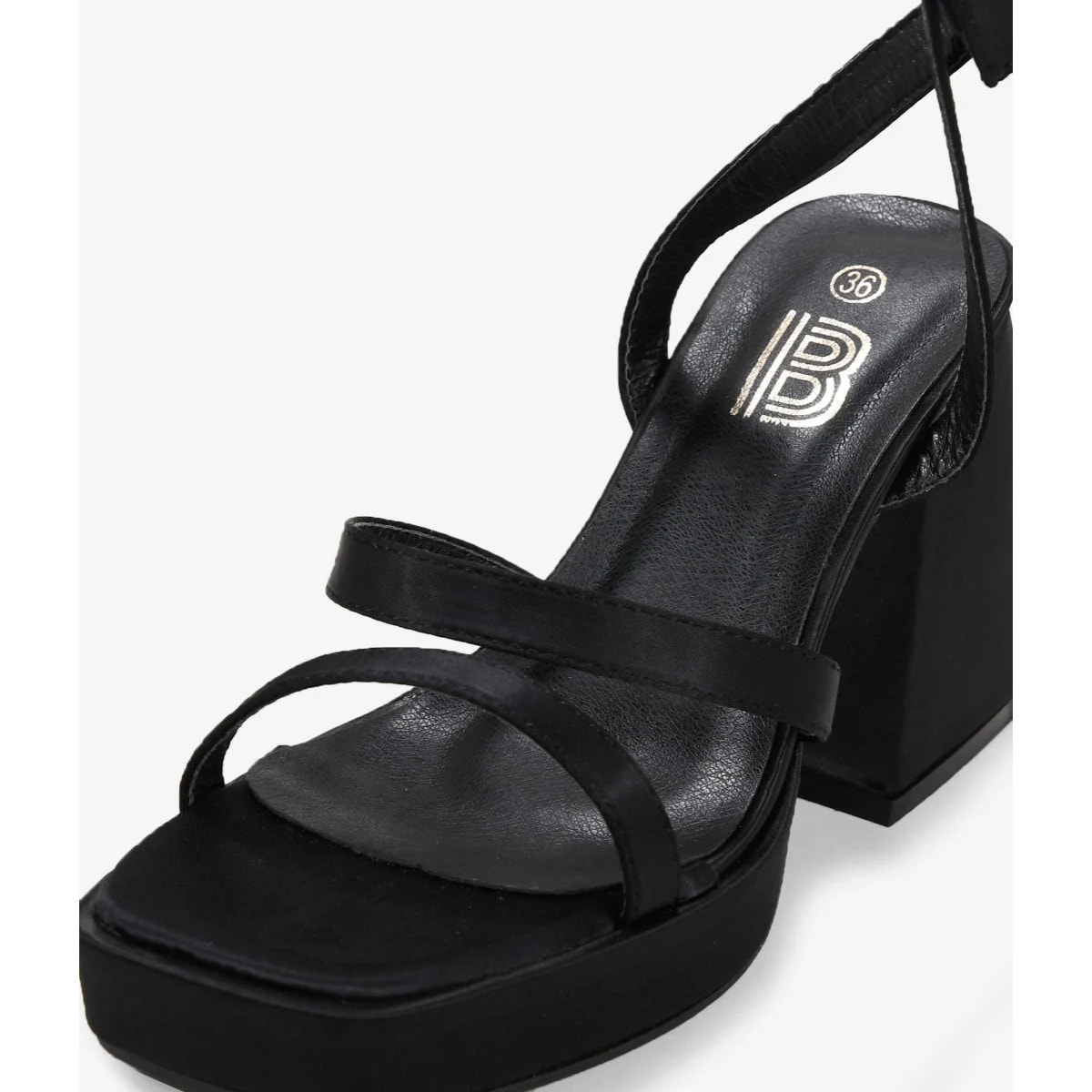 Sandalias de tacón campana negras en satén