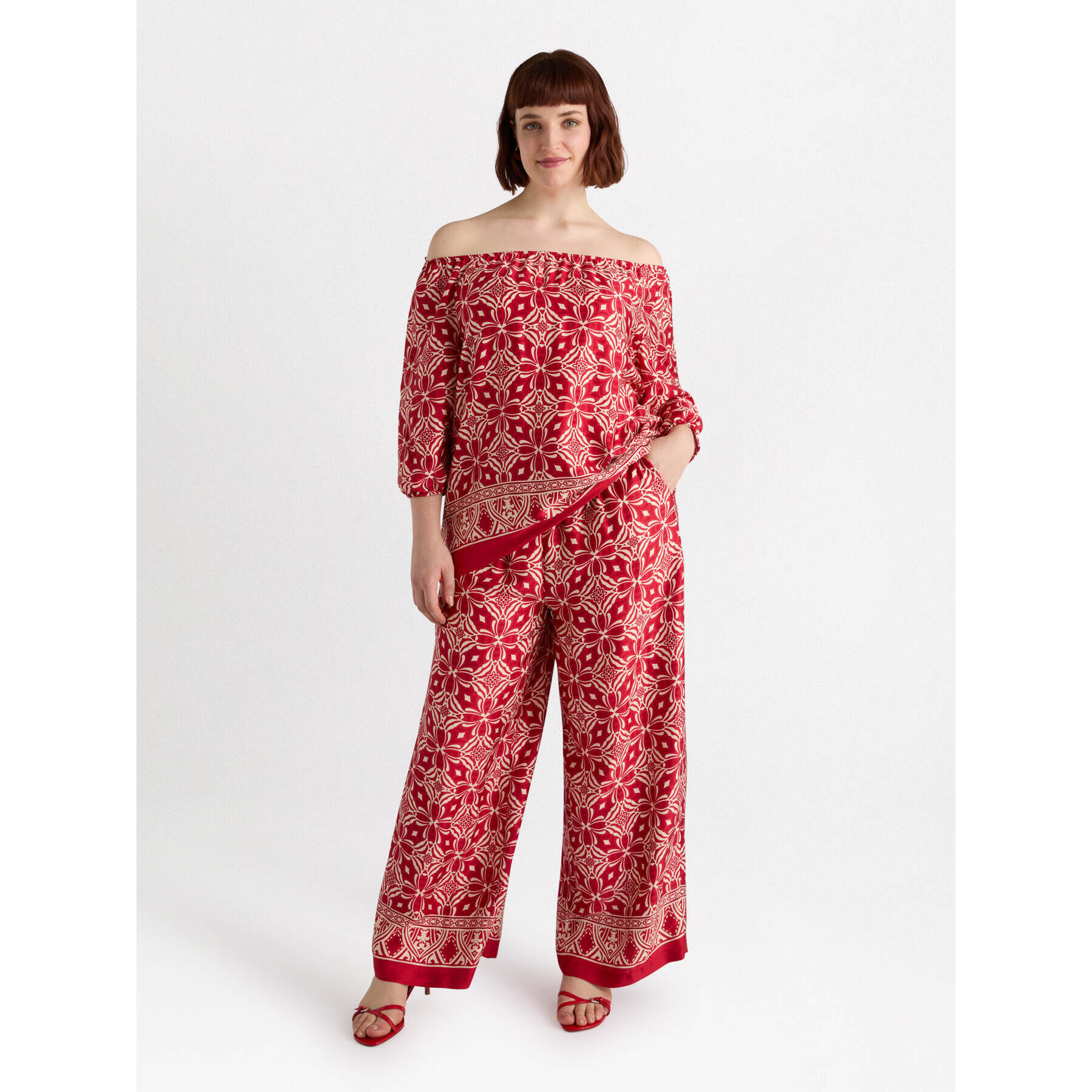 Fiorella Rubino - Pantalones con estampado étnico - Rojo