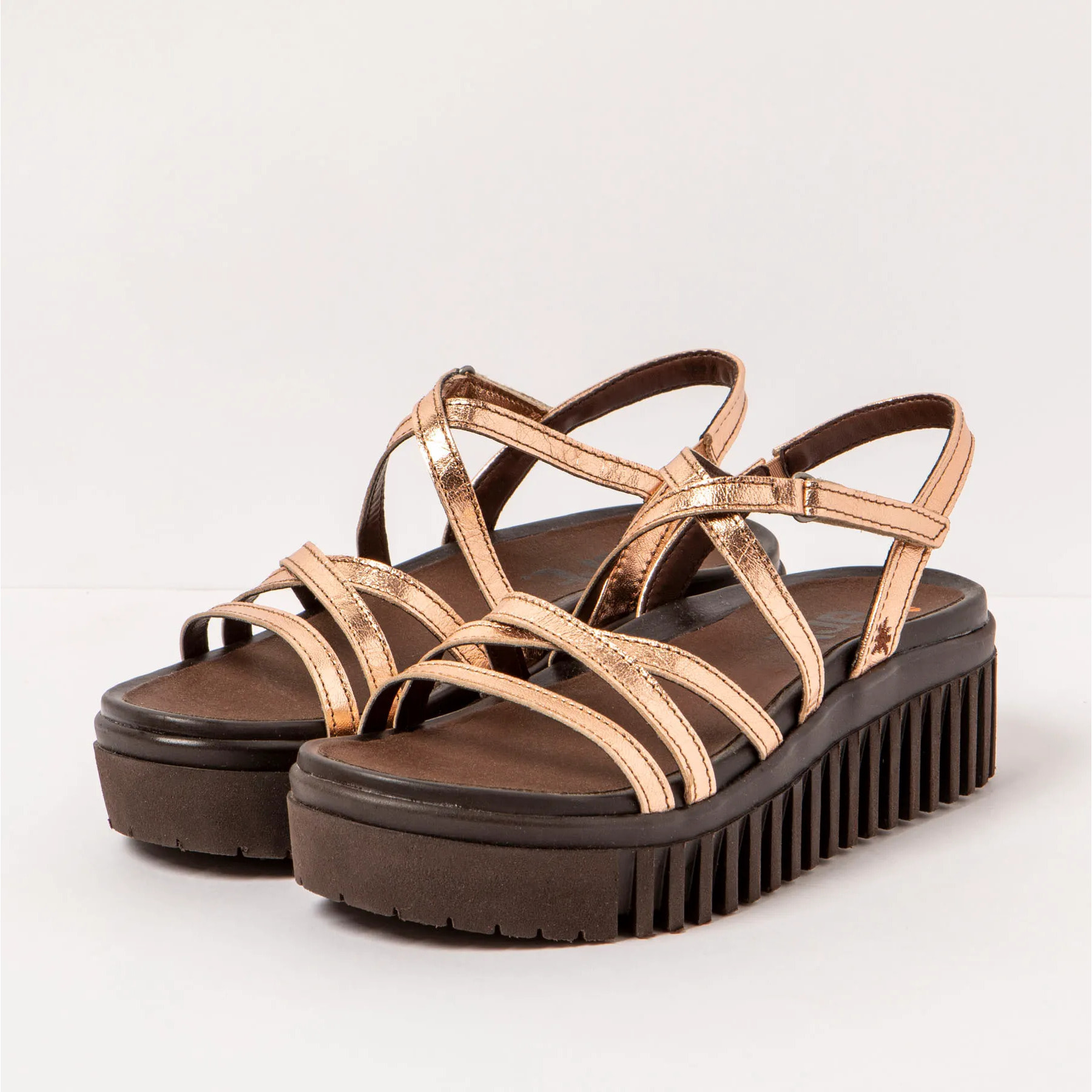 Sandalia de cuña 1576F METALIZADO ROSA/BRIGHTON color Rosa