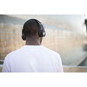 MAGNUSSEN W1 HEADPHONES en color Negro