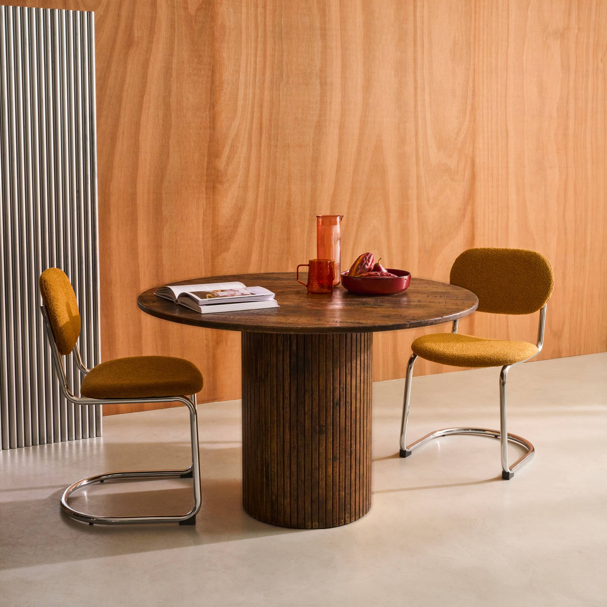 Table à manger ronde bois d'hévéa et placage chêne 4 places ESTELLE