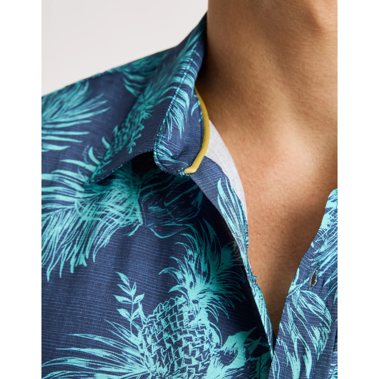 Camisa Manga Corta Azul - Westworld