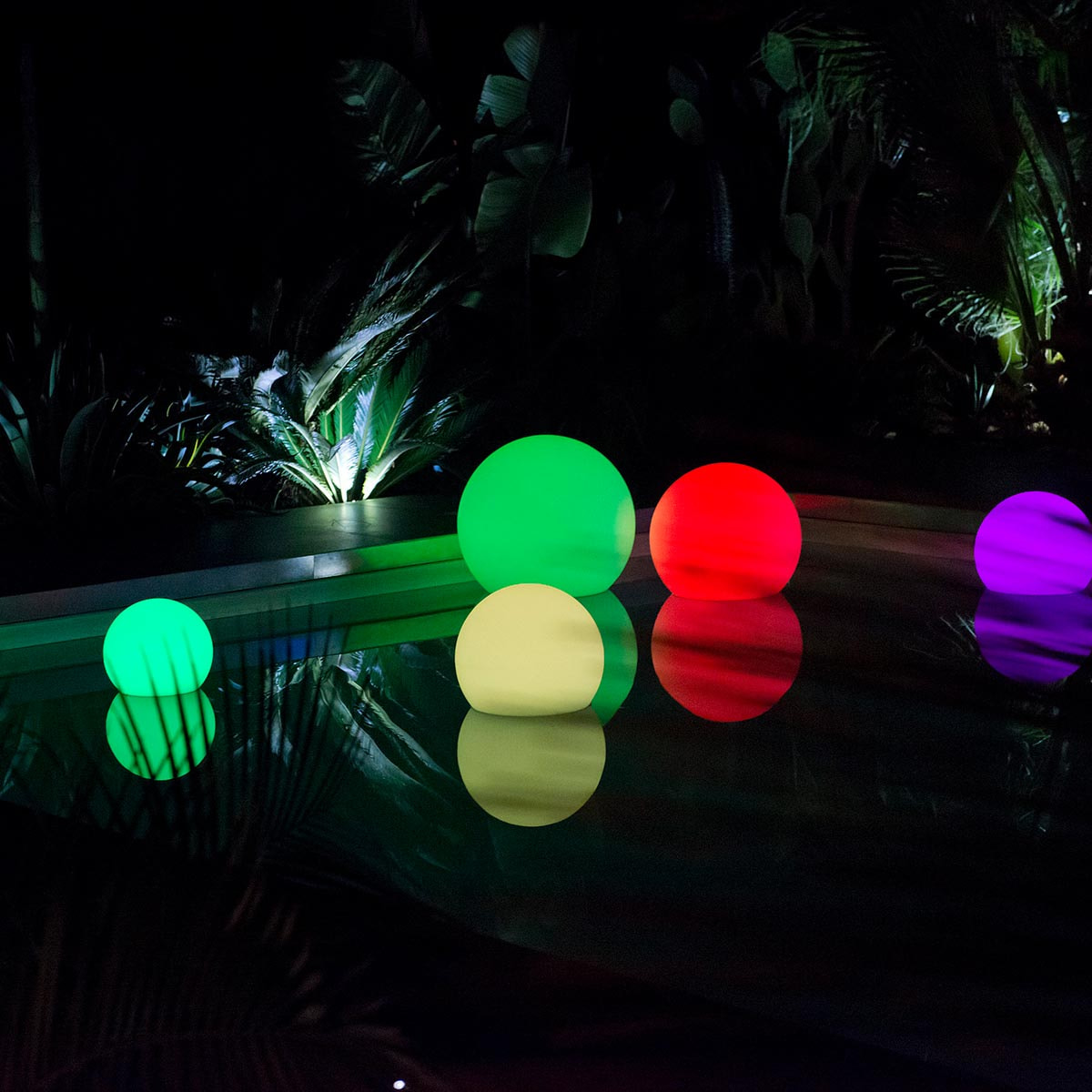 Boule lumineuse sans fil flottante LED BOBBY D60CM