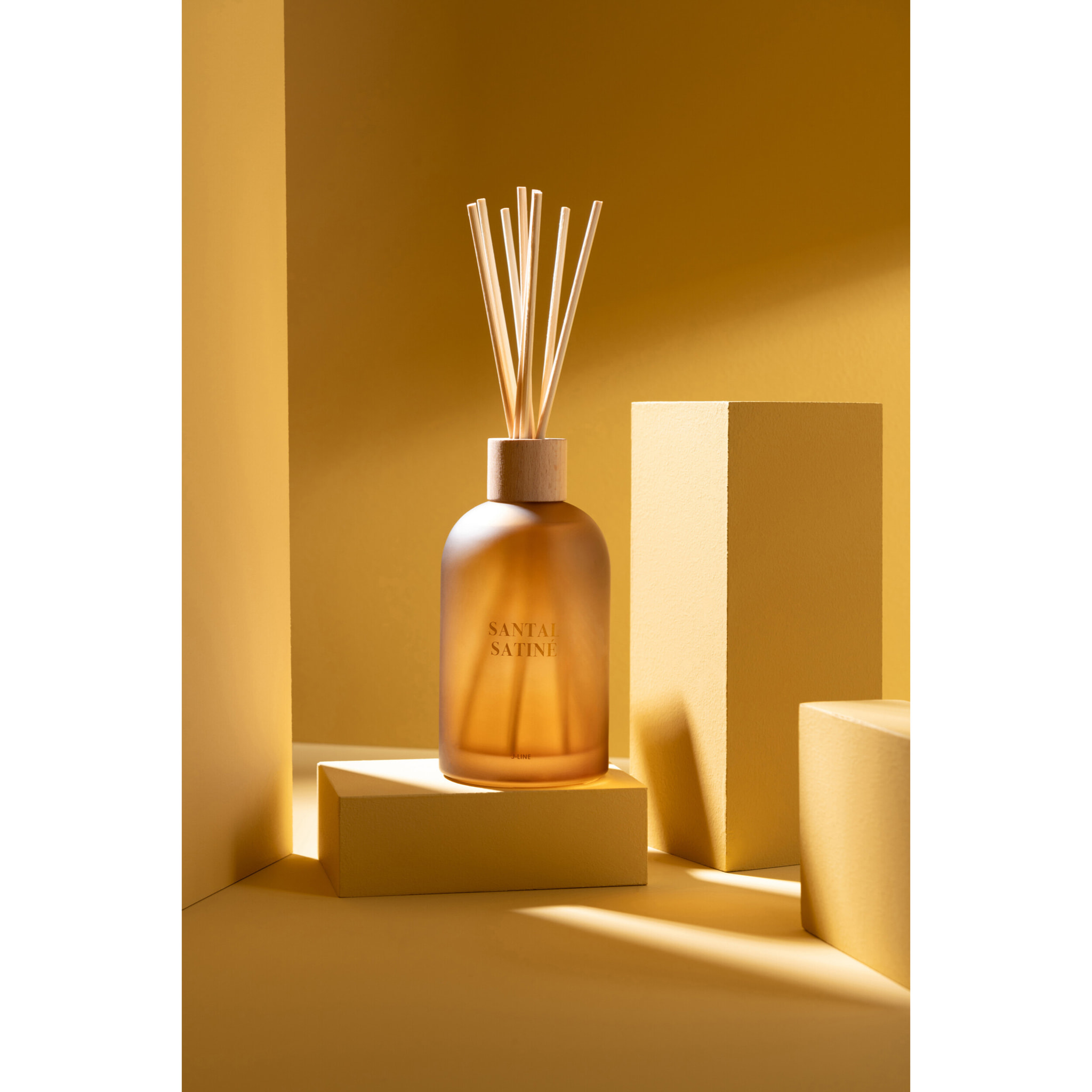 J-Line Bâtonnets parfumés Accords Essentiels - Santal Satiné - jaune - 250ml