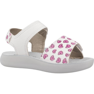 Sandalias Niña de la marca GEOX  modelo B SANDAL LIGHTFLOPPY BLANCO