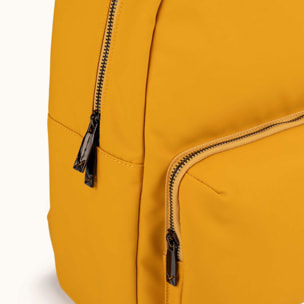 Mochila Urbana de Poliéster Reciclado Mostaza BACKPACK PEAK RECYCLED