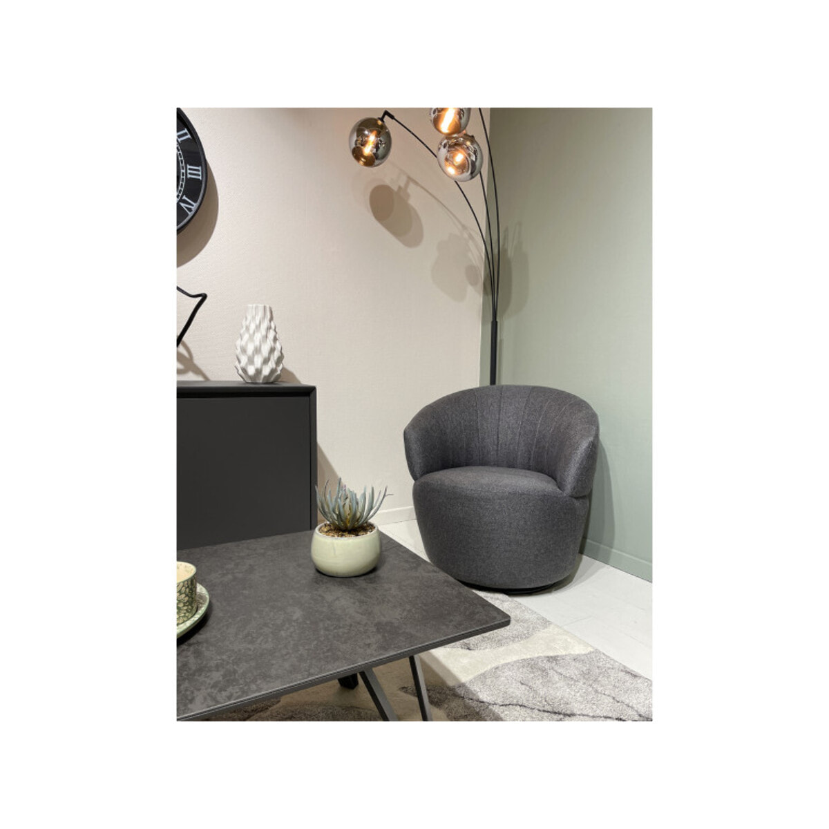 Fauteuil en tissu gris anthracite pivotant - ROMANE