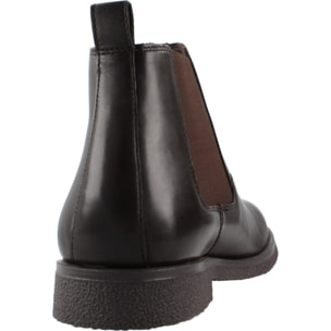 Botines Hombre de la marca GEOX  modelo U2658A 00043 MARRON