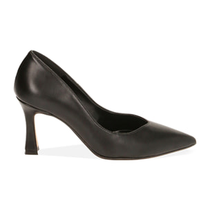Salón negro, tacón 8 cm.