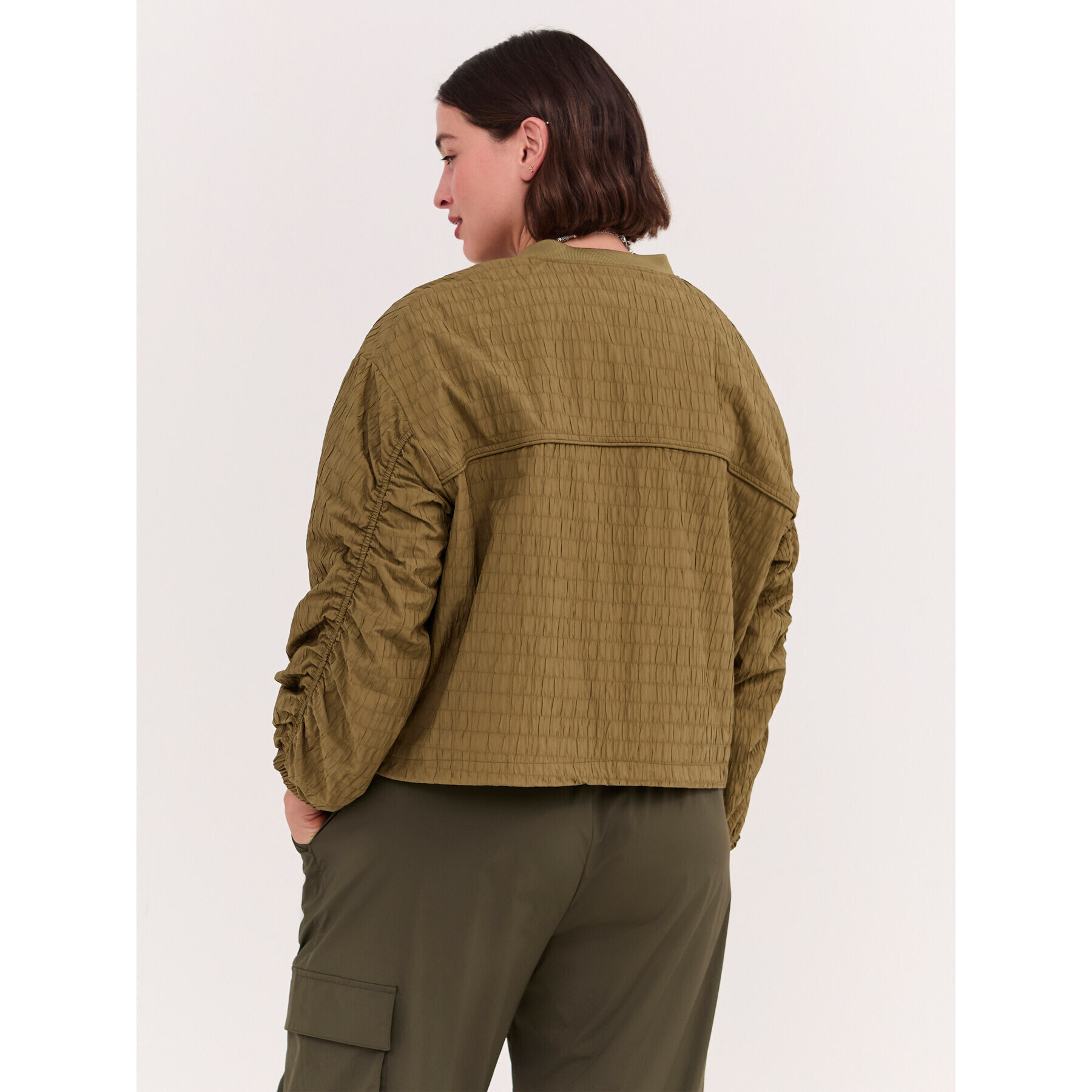 Fiorella Rubino - Bomber corta con mangas raglan - Verde militare