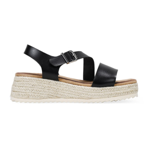 Sandalias de plataforma negras con esparto