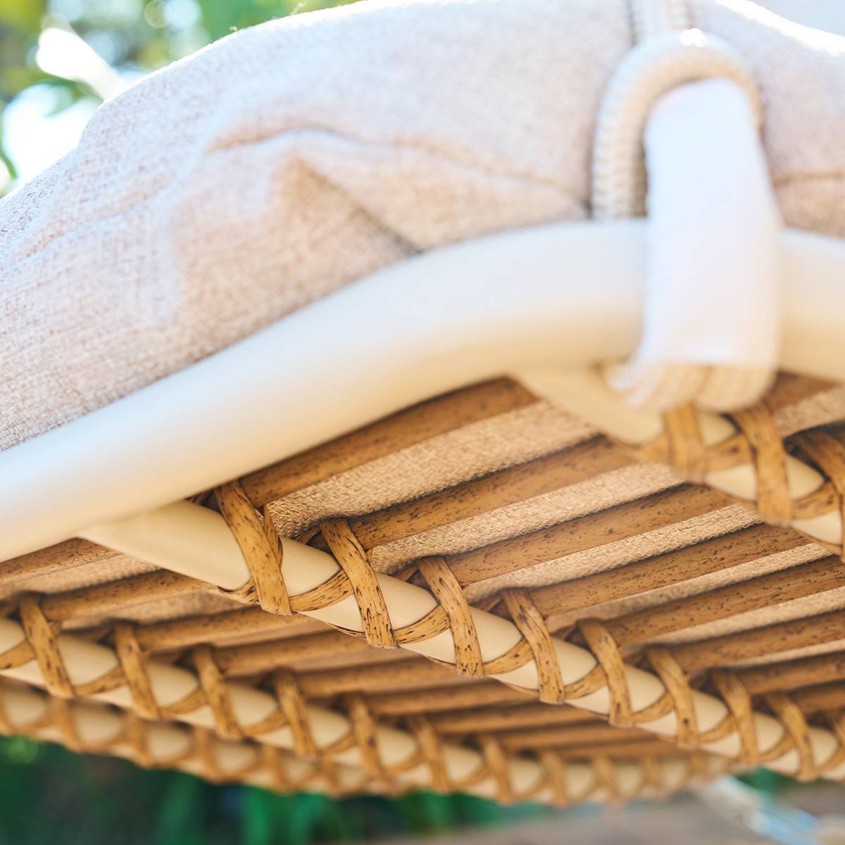 Fauteuil oeuf Dilmau 105x74x144cm argile