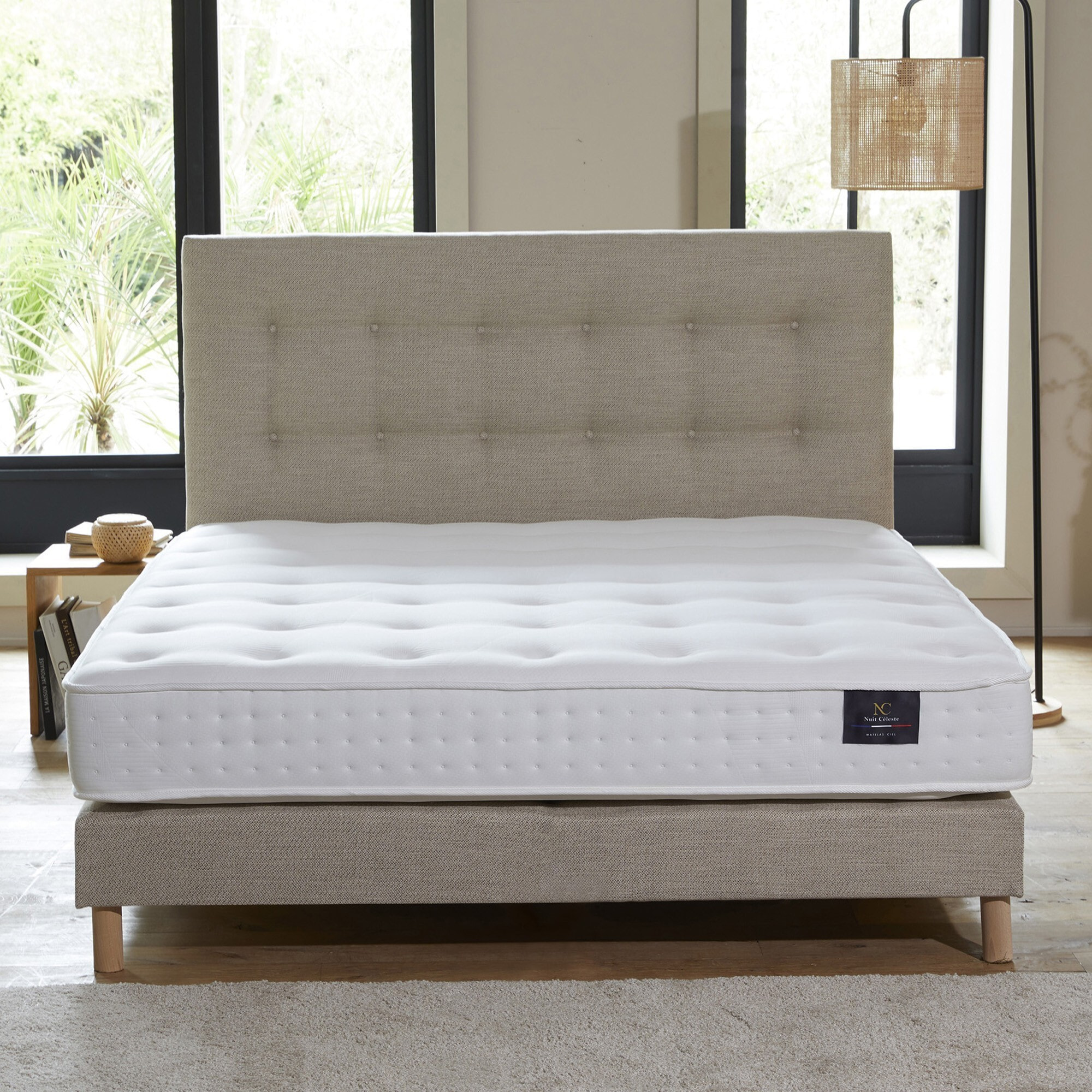 Ensemble sommier tapissier, SYMBIOSE, tête de lit capitonnée beige