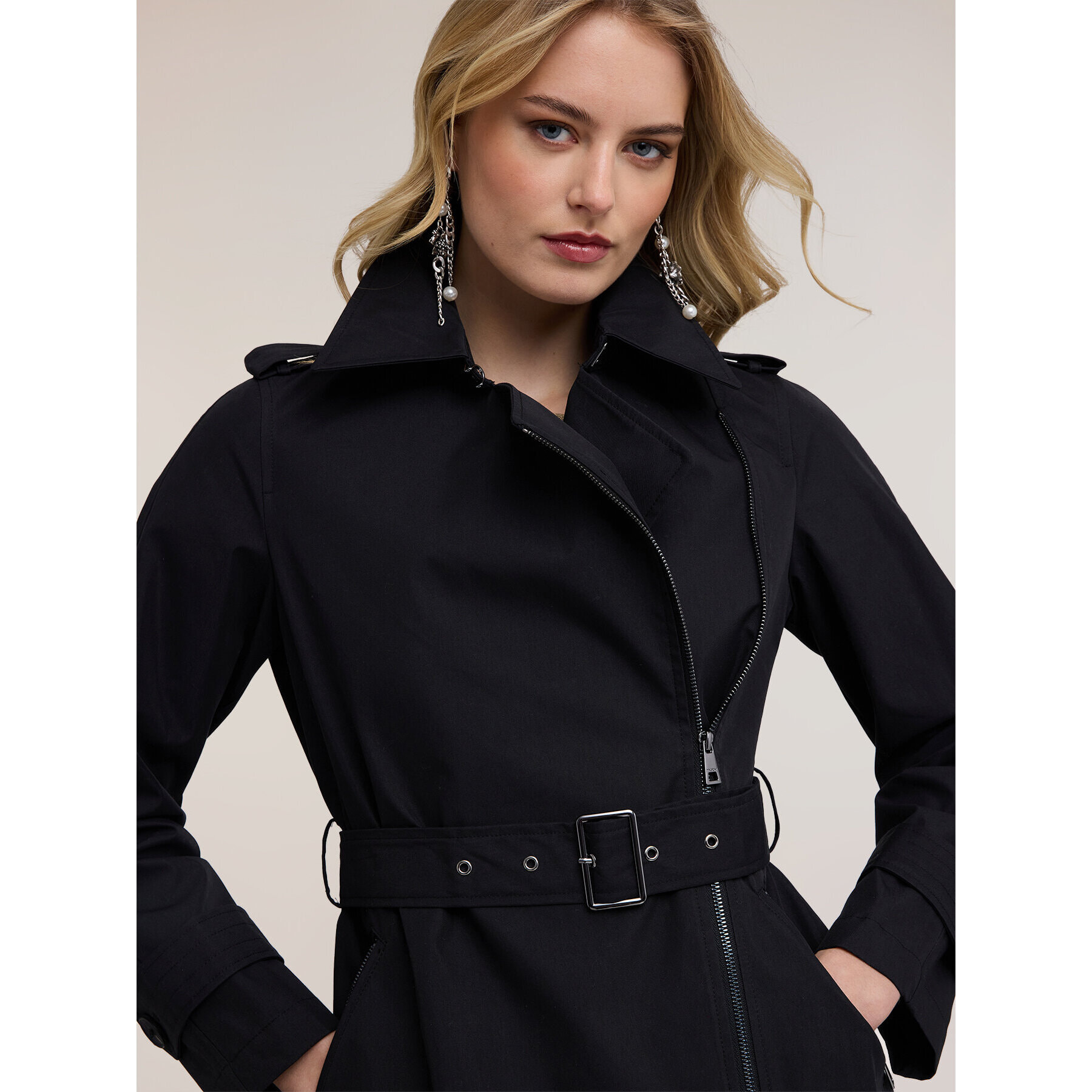 Motivi - Trench in gabardine con chiusura asimmetrica - Nero