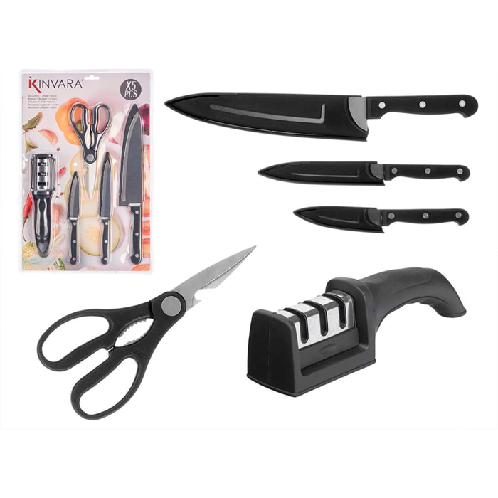 Set de cocina negro con 3 cuchillos, unas tijeras y un afilador.