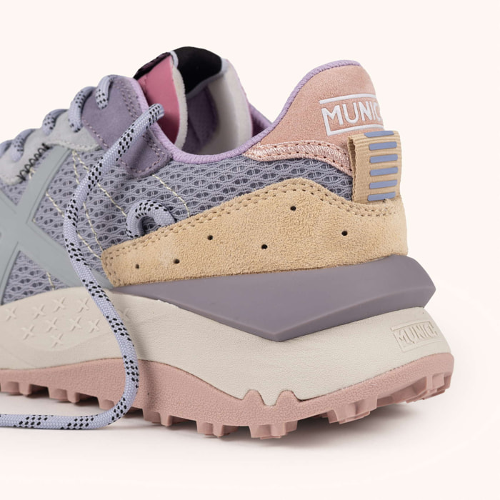 Zapatilla Urbana de Suela Chunky en Arena y Malva MUNICH SHIBUYA WMN 41