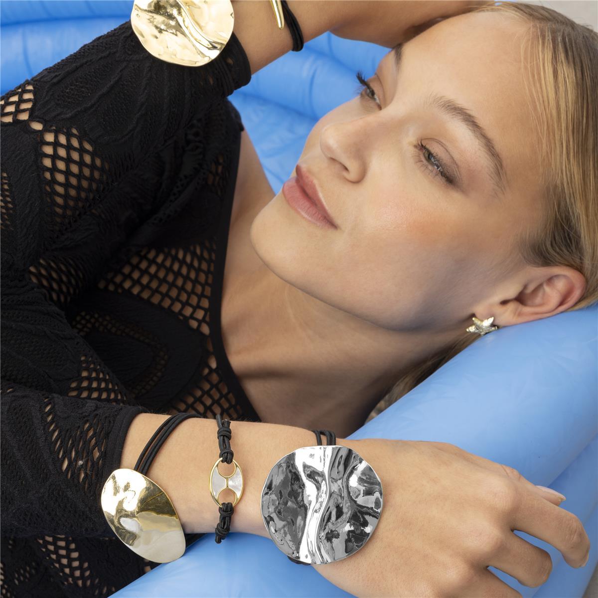 Coletero LUX BY LUX acabado en oro amarillo rodio