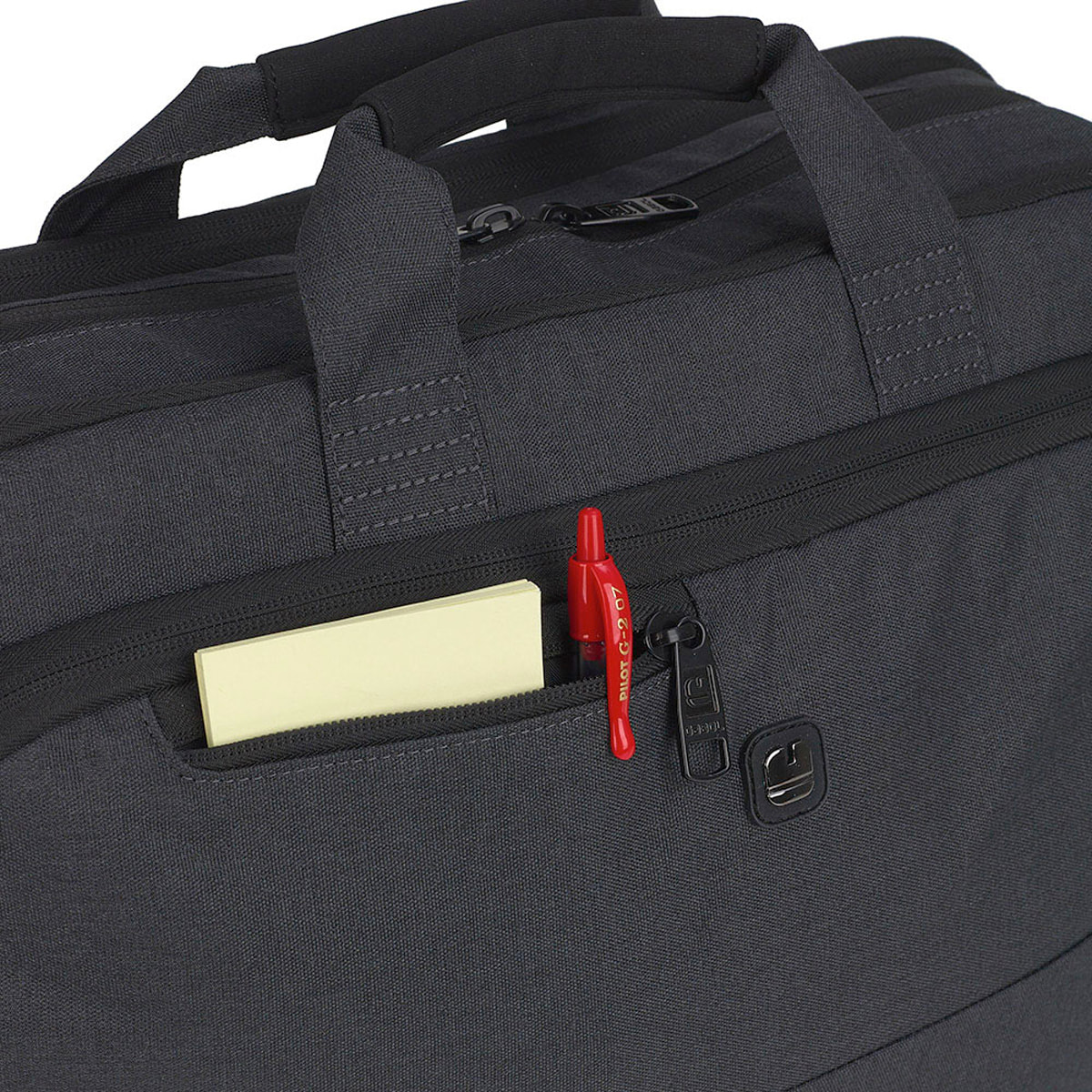 Maletín para portátil Gabol Level de material reciclado y resistente al agua