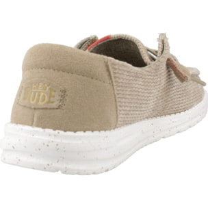 Zapatos Casual Mujer de la marca HEY DUDE  modelo WAVE CORDUROY Beige