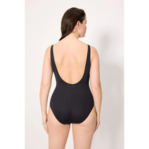 Costume da donna modellante