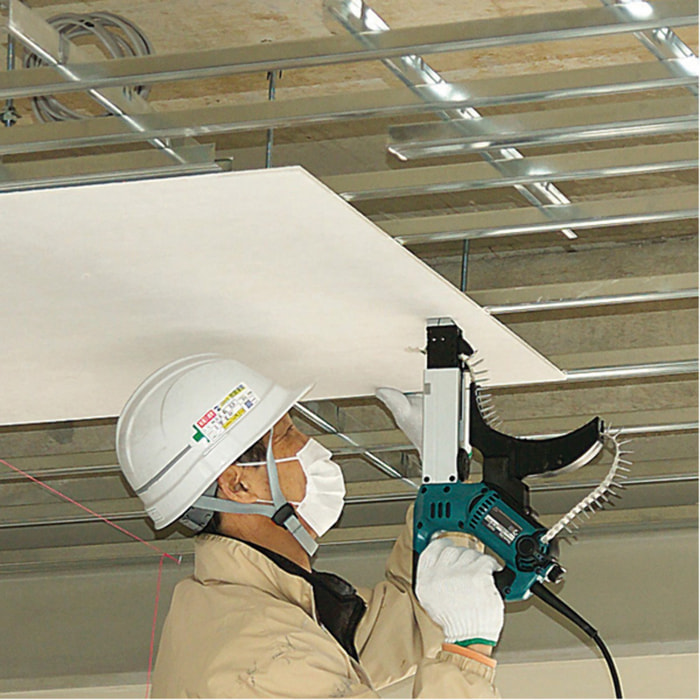 Destornillador automático 470W MAKITA - 4 x 25 a 55 mm - 6843