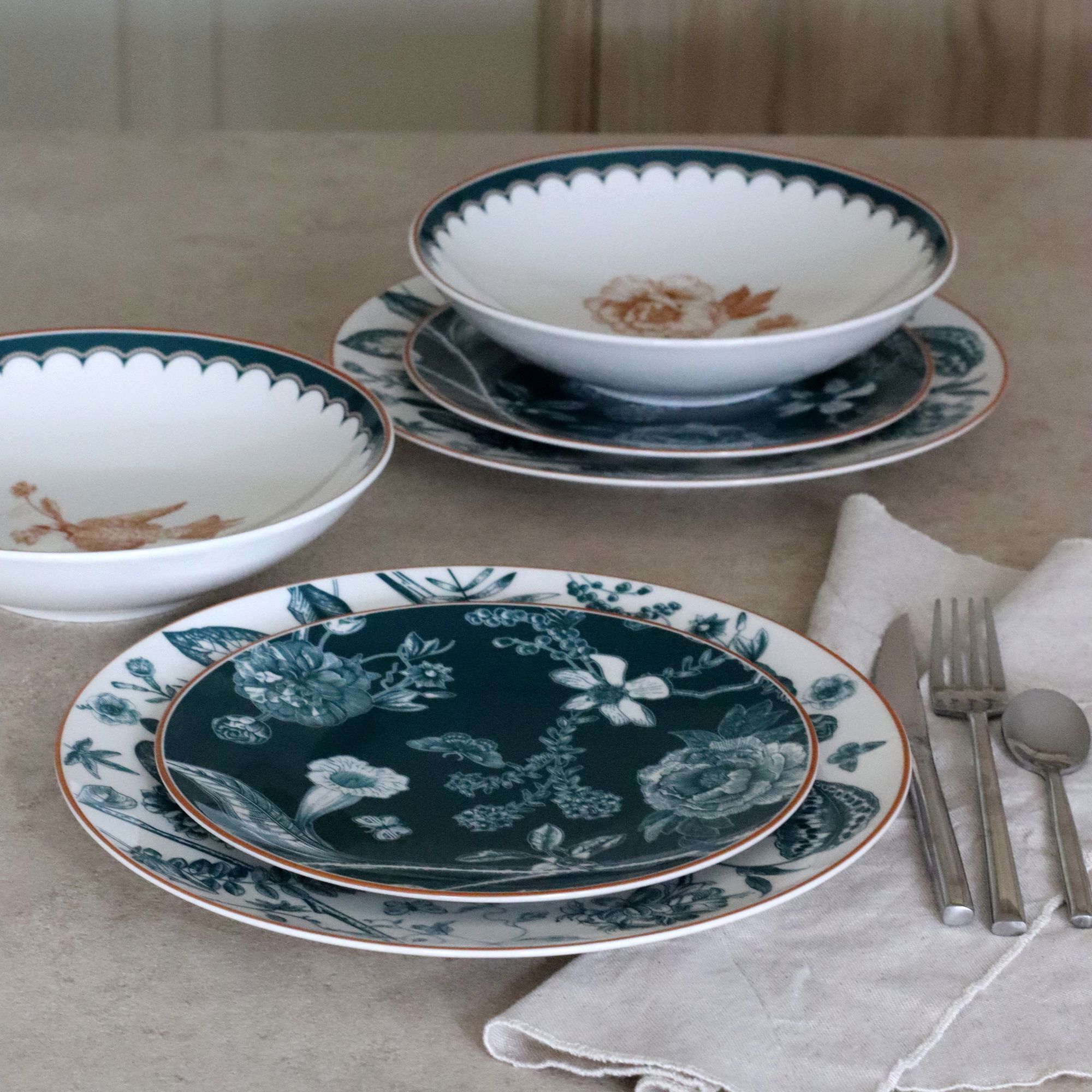 Lot de 6 assiettes creuses en porcelaine blanche 21cm BOTANIC
