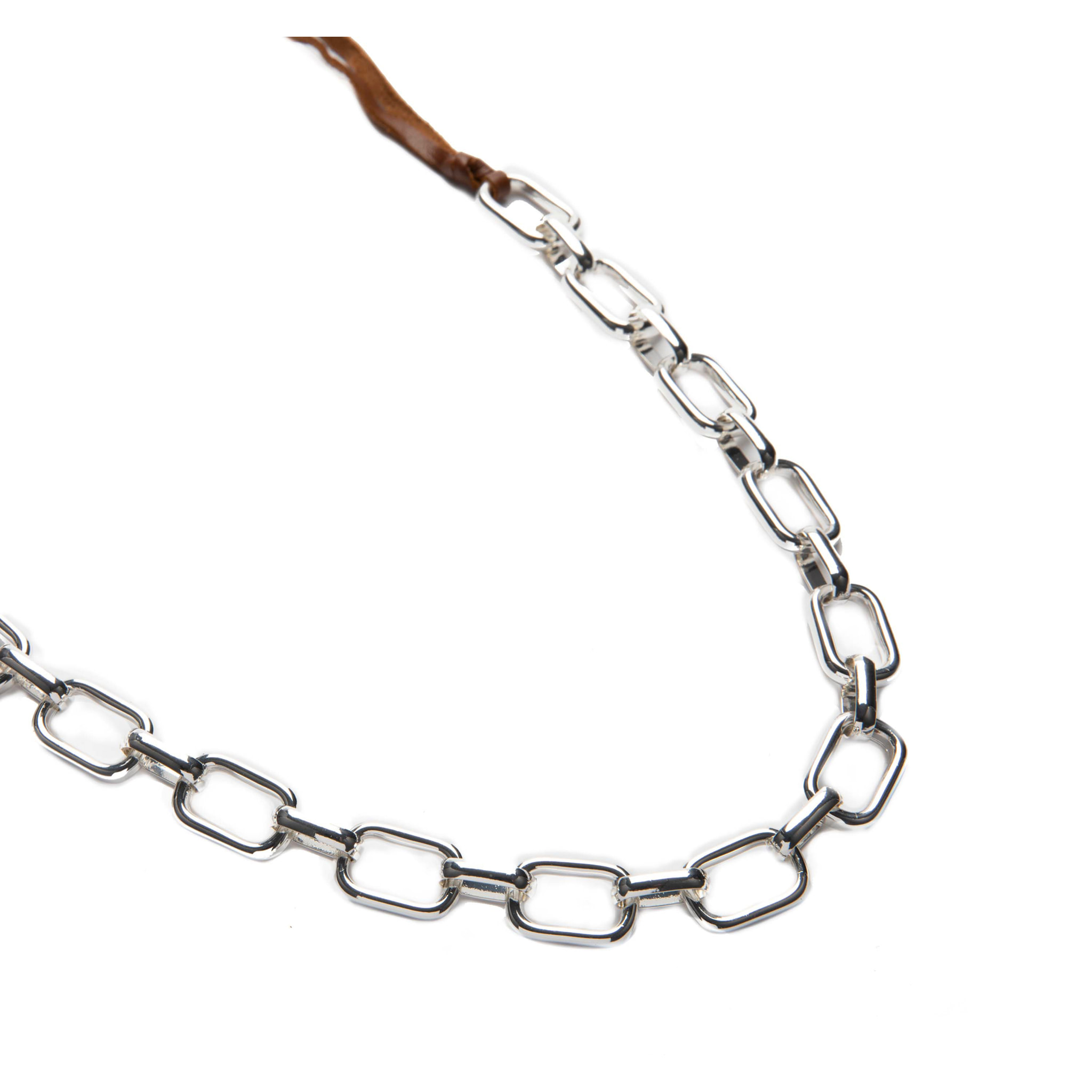 Collar acabado en rodio