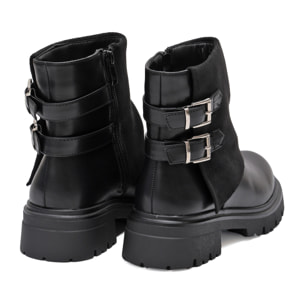 Stivaletto in simil pelle con cinturini e pelle camosciata