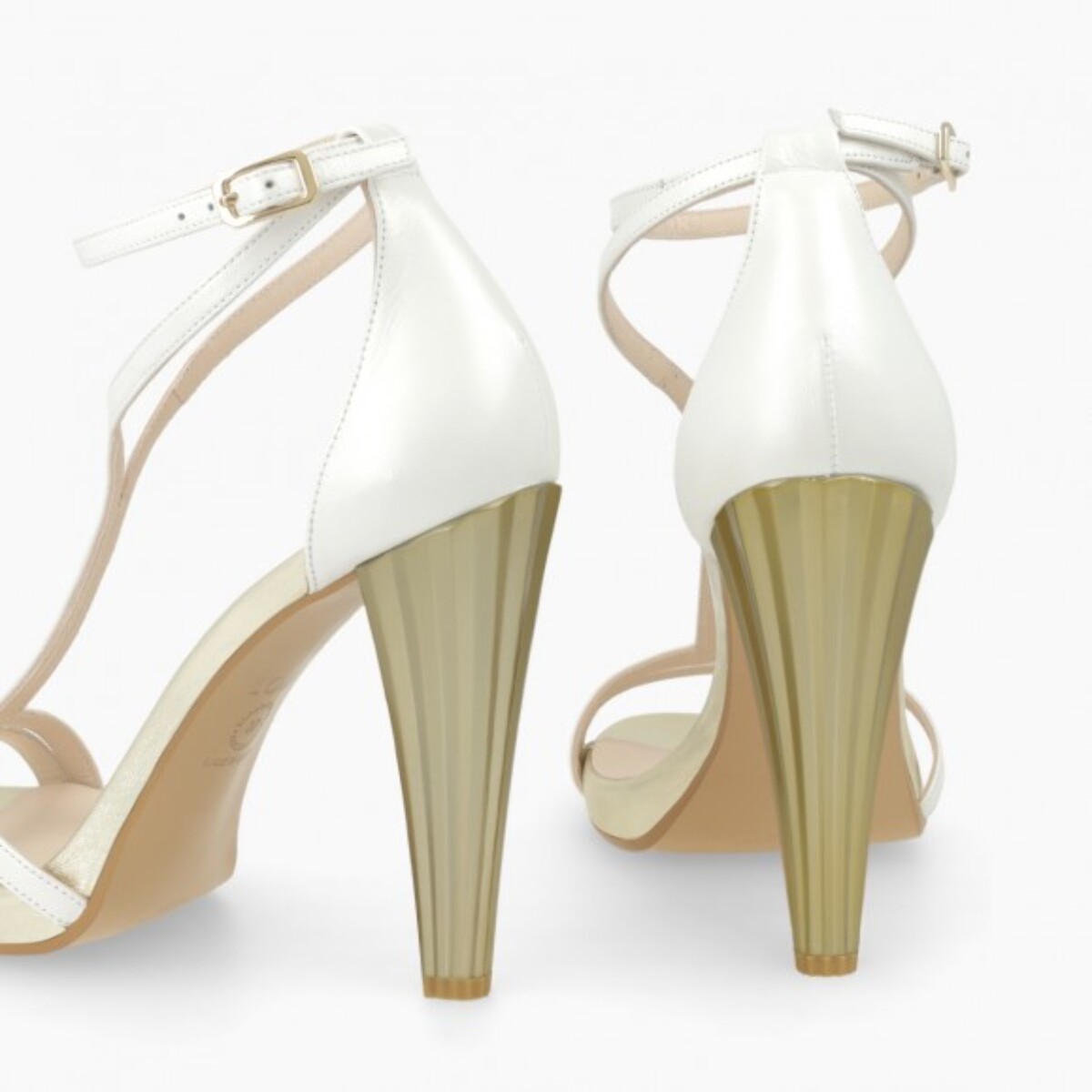SANDALIAS DE NOVIA BLANCAS YURTE