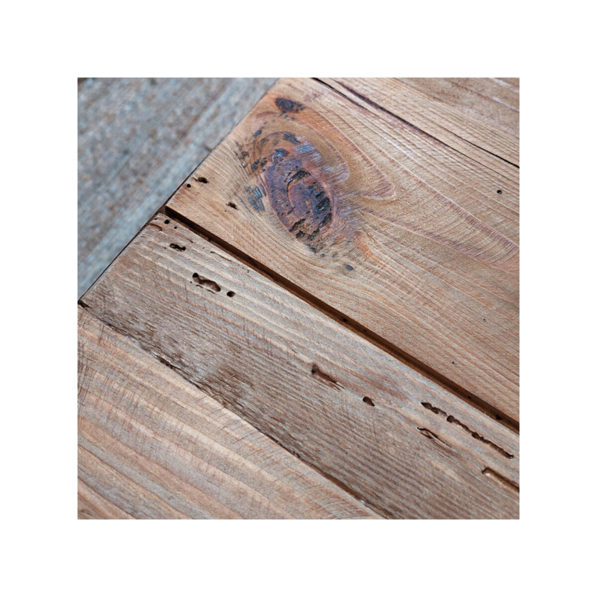 Table basse de 117 cm en bois massif de pin recyclé - ORIGIN
