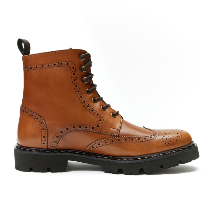 Derby boot British Passport marrone