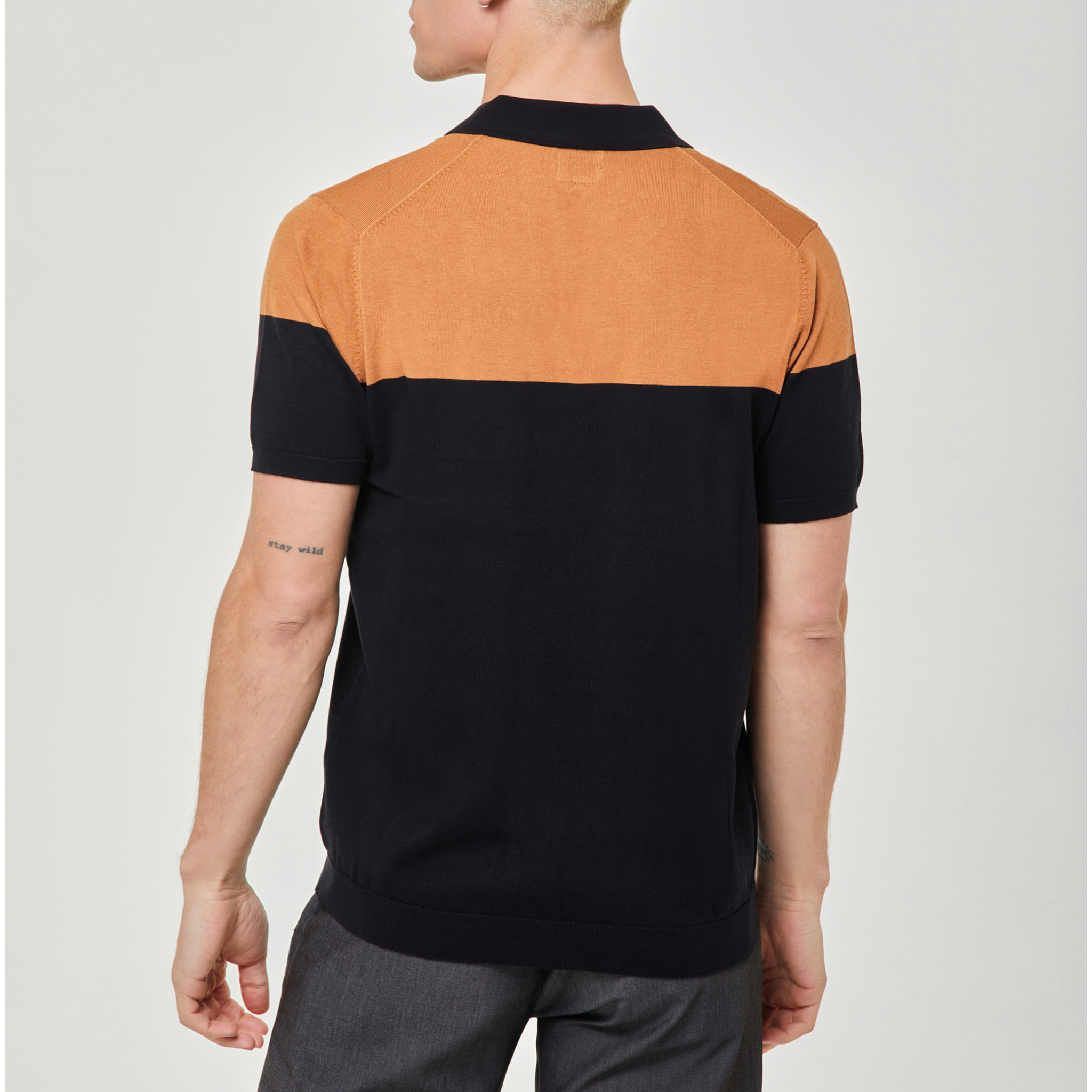 MAGLIA MIRKO SCOLLO A V MANICA CORTA