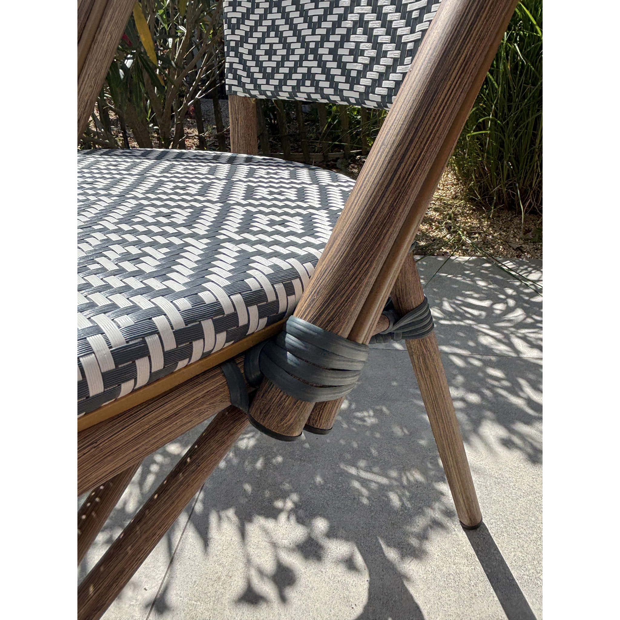 BISTRO - Fauteuil de jardin empilable en aluminium - bleu