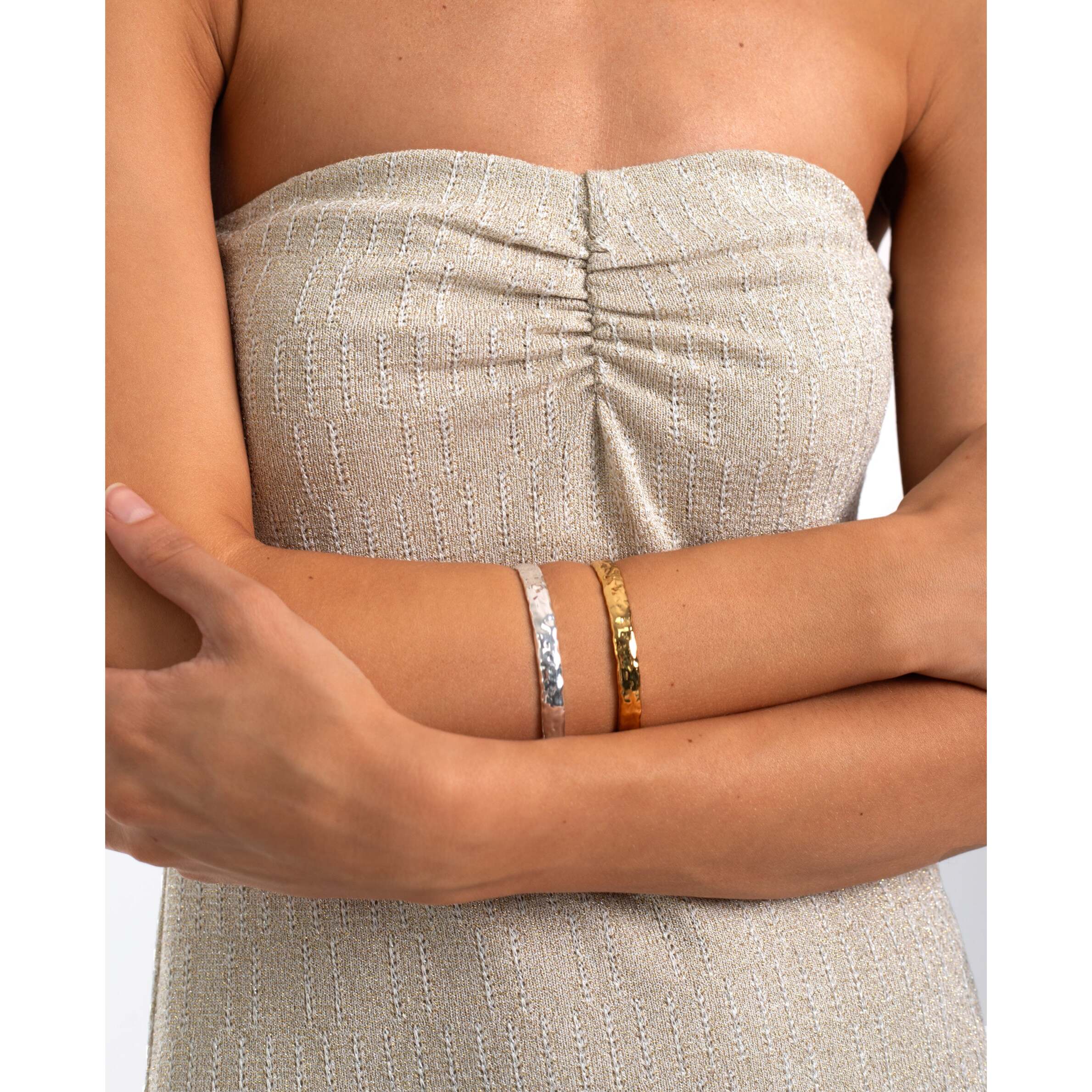 Brazalete de mujer fino