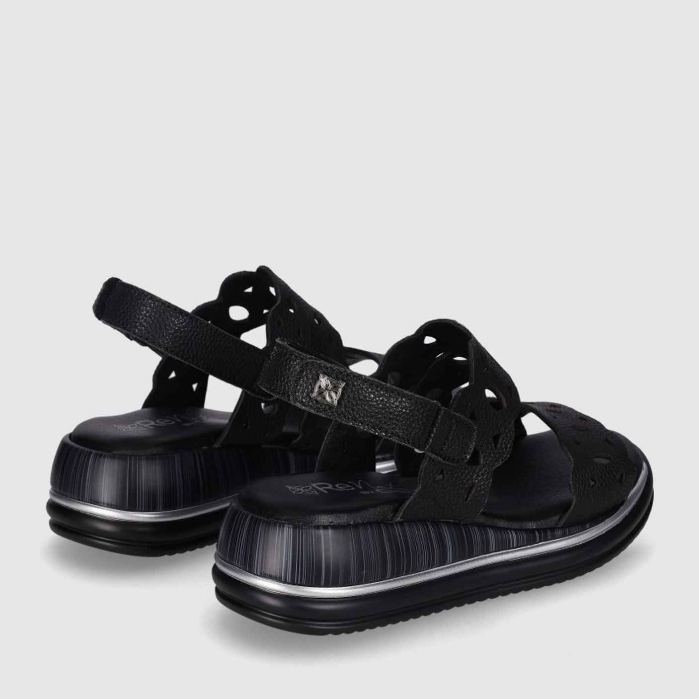 Sandalias de Piel - Negro - Tacón: 3 cm
