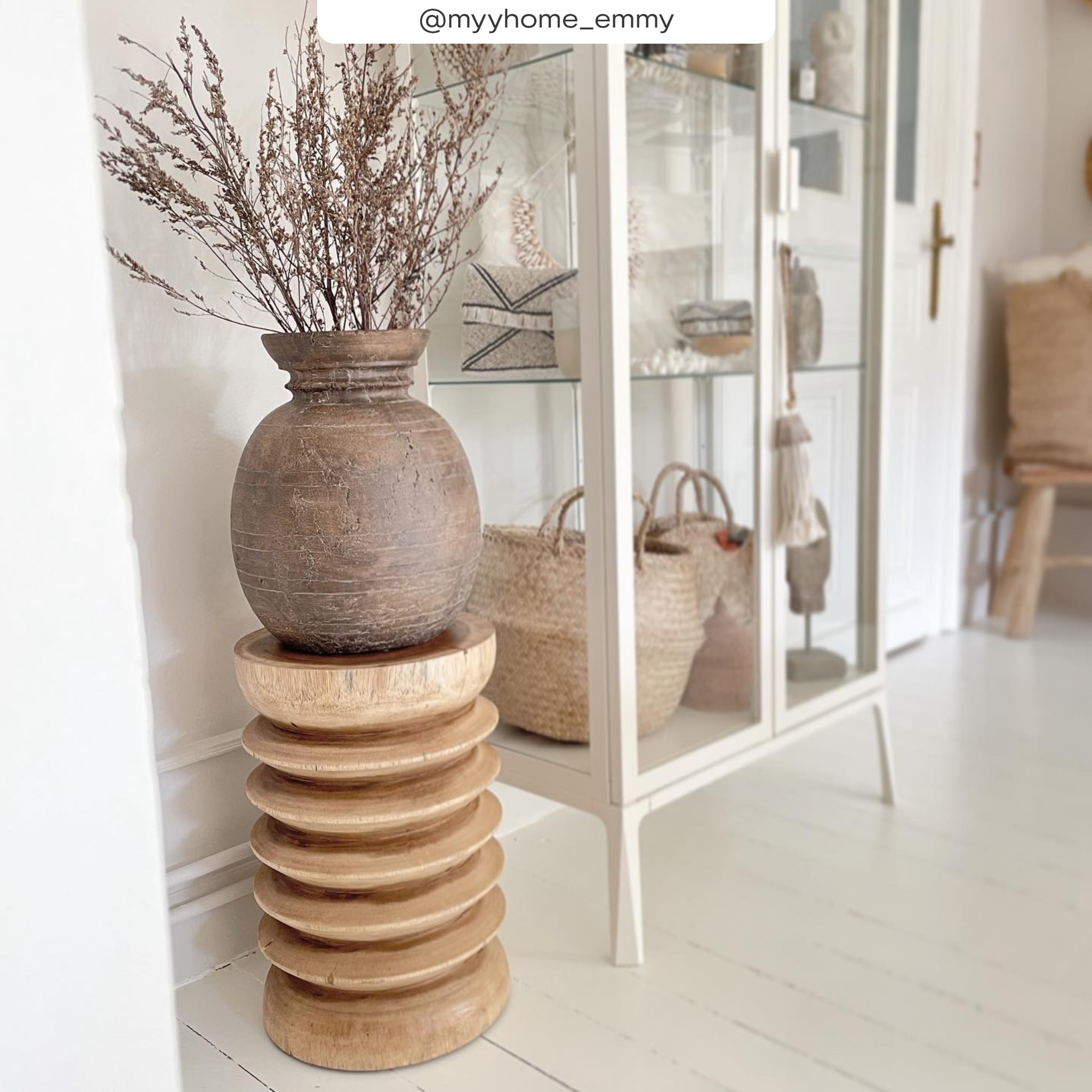 Tabouret rond en bois de suar D30 cm - Lewa
